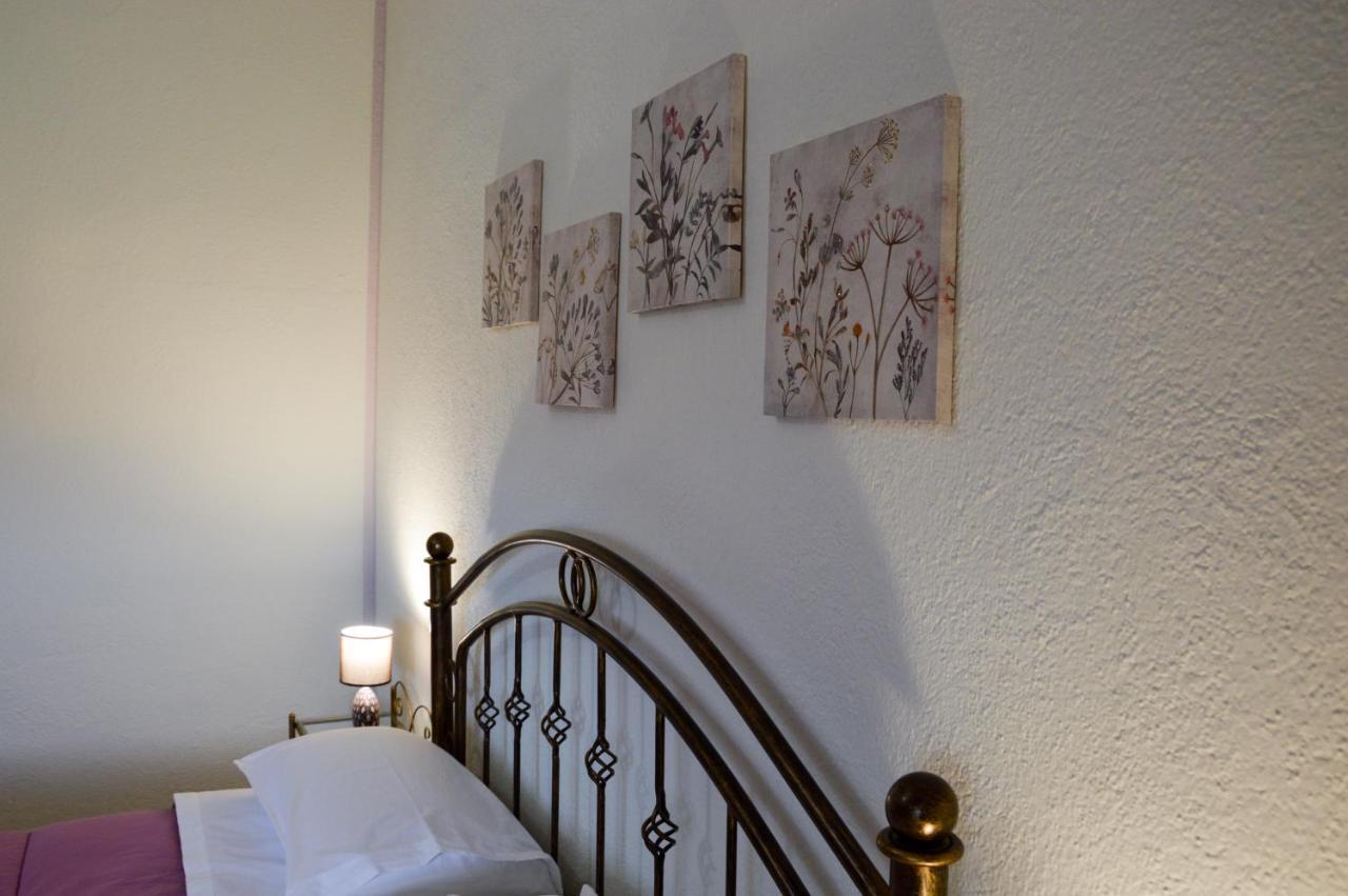 B&B La Genziana Fonni Exterior photo